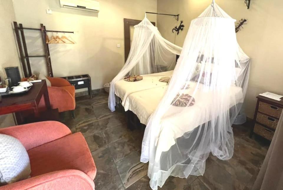 Thebe River Safaris Kasane Dış mekan fotoğraf